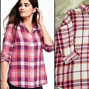 Old Navy "The Classic Shirt" Plaid Flannel Shirt
